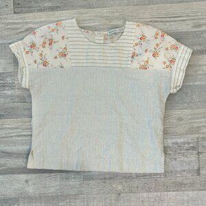 ✨✨✨ 2/$10 CLEAROUT SALE - bundle any 2 items with ✨ ✨ in my closet for $10✨✨